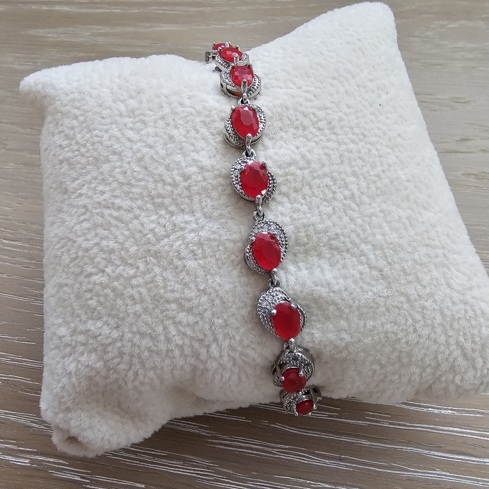 Vintage 925 Sterling Silver Ruby Red Oval Link Bracelet Art Deco Style Crescent
